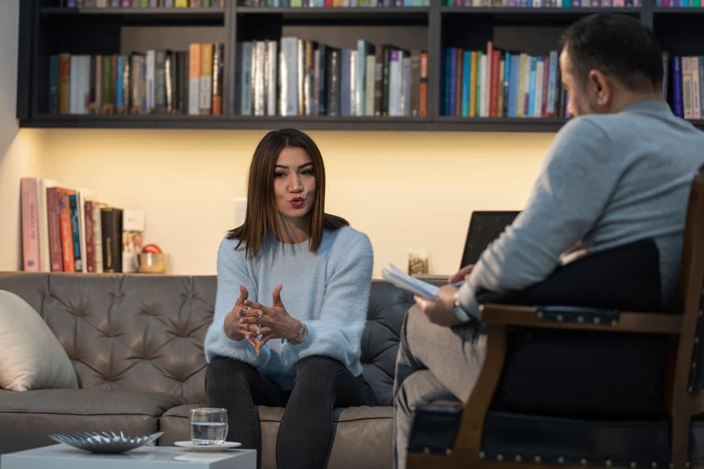 what is outpatient mental health treatment